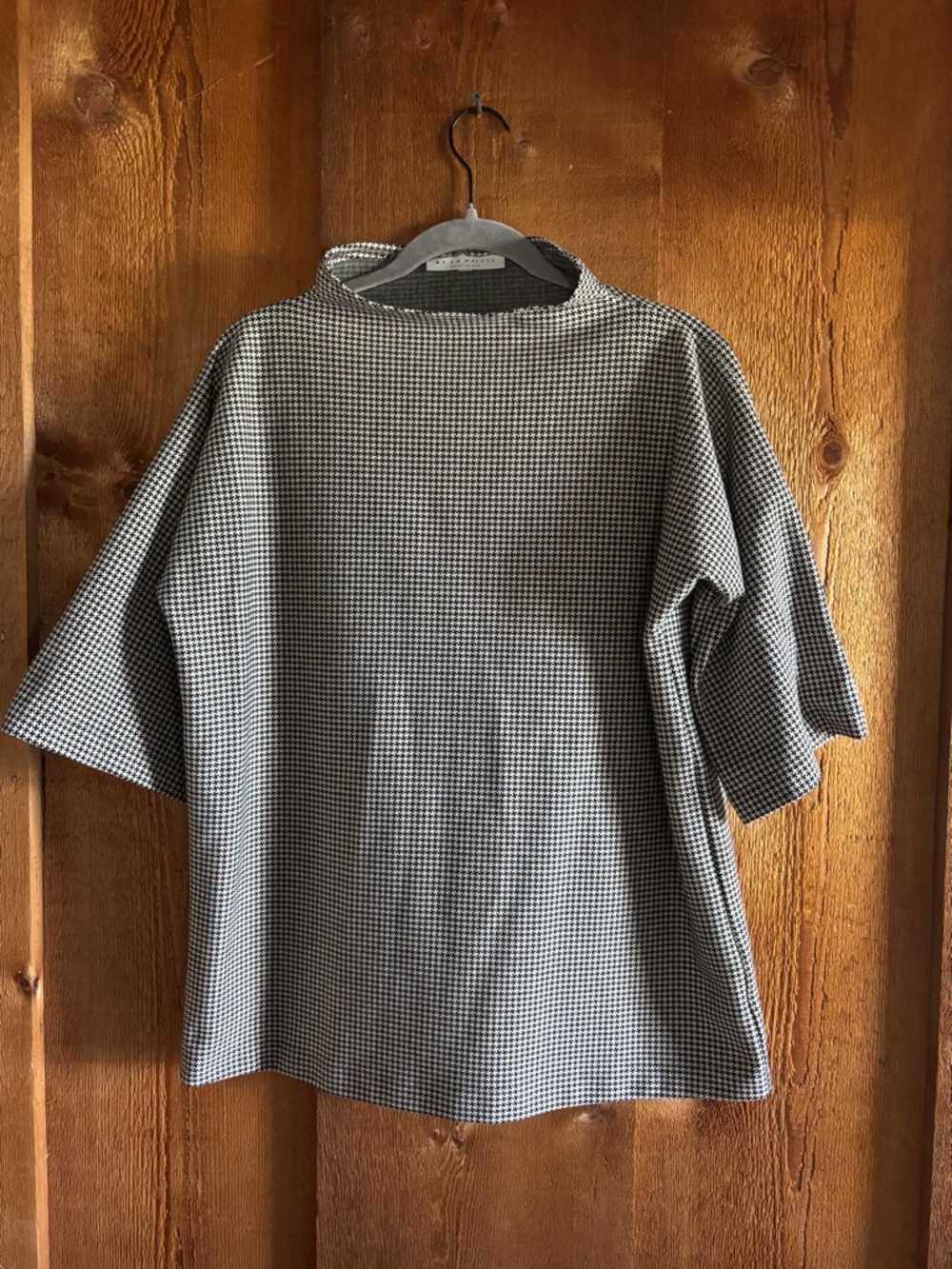 bryn Walker Black and White Houndstooth Short-Sleeve Shirt